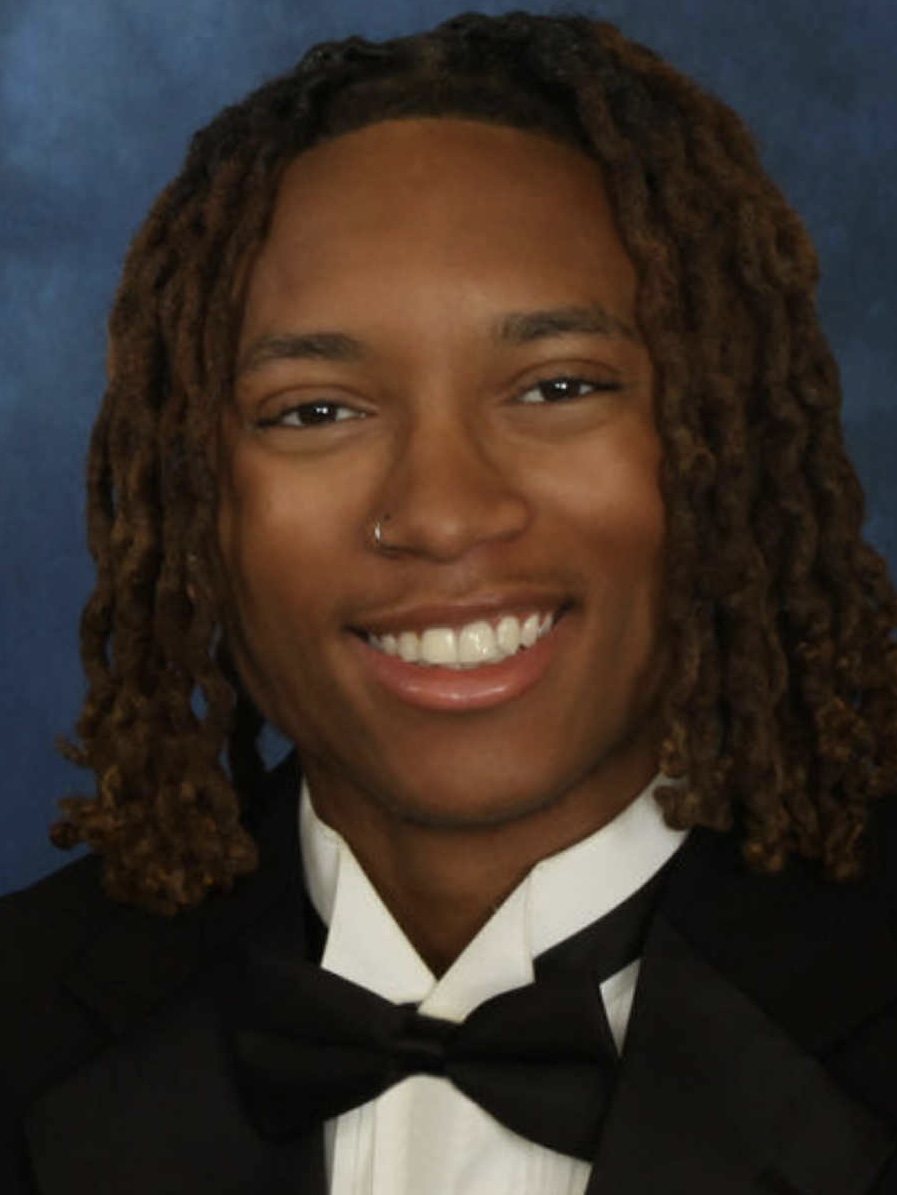 Profile picture for Ellis